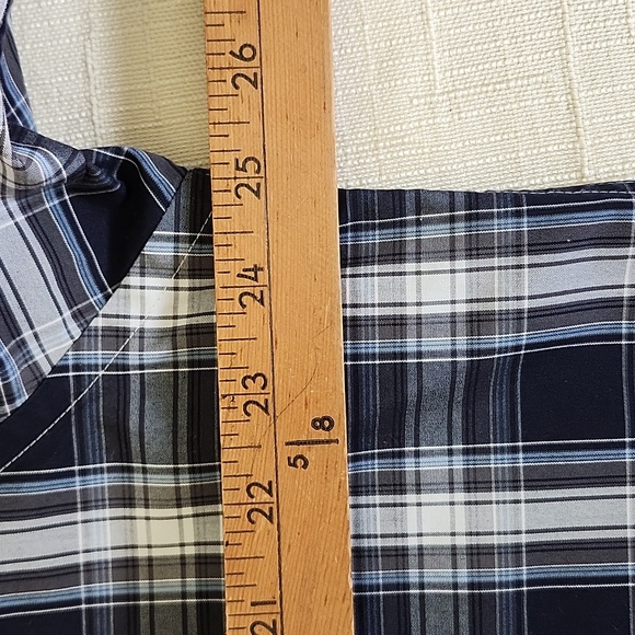 Jos. A. Bank Blue, White & Gray Plaid, Button Down, Long Sleeve, Men's Shirt - Picture 8 of 9
